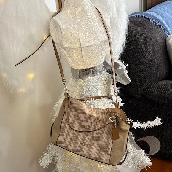 Coach Checkered Beige and Tan Shoulder Bag - Picture 4 of 16